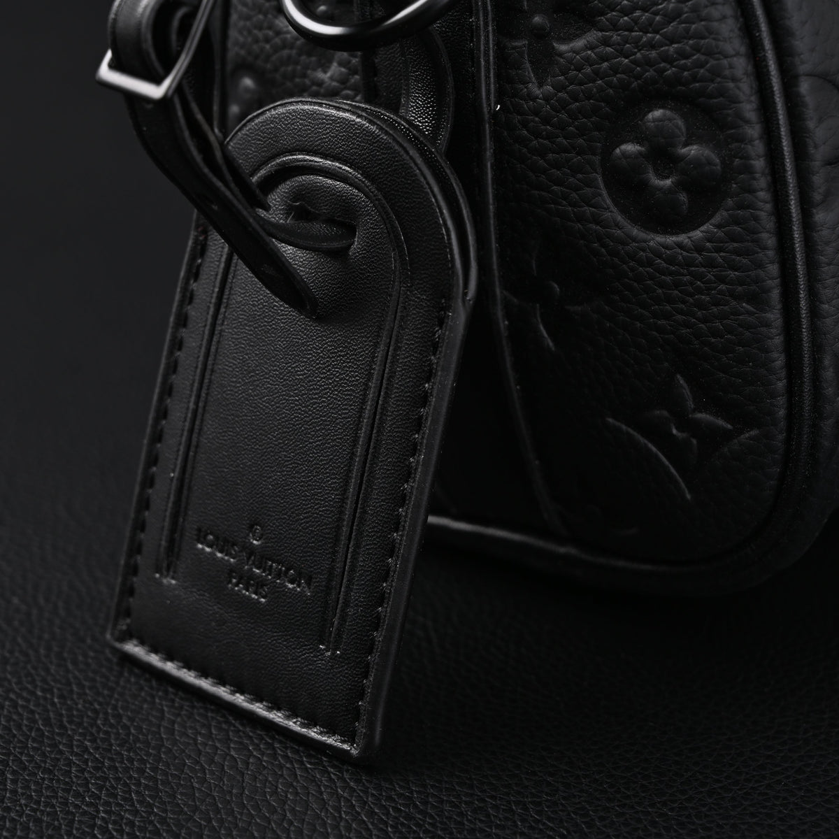 Louis Vuitton Keepall Bandoulière 50 – Monogram Shadow Black Leather