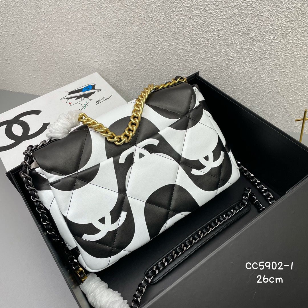 Chanel 19 Flap Bag medium black ecru