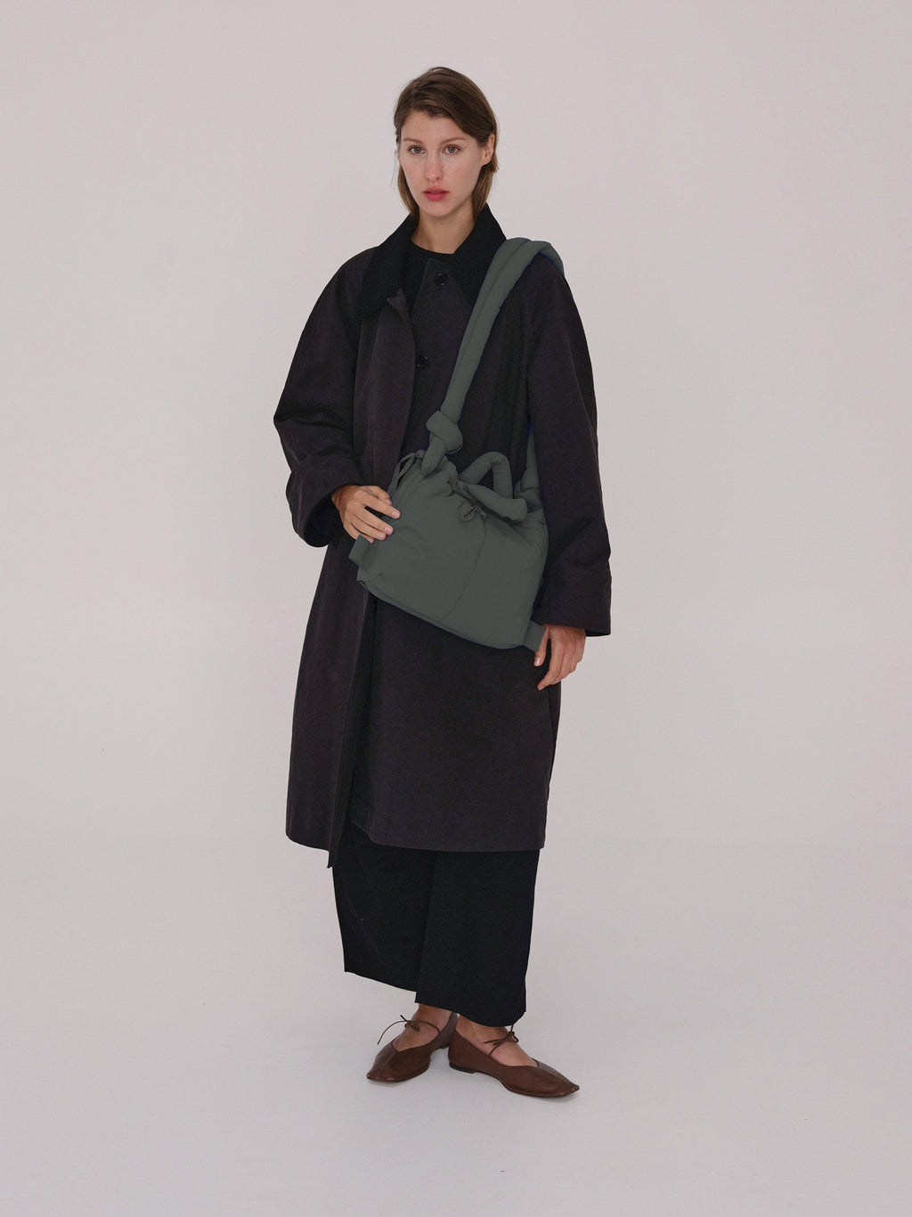 Compact Ona Soft Bag