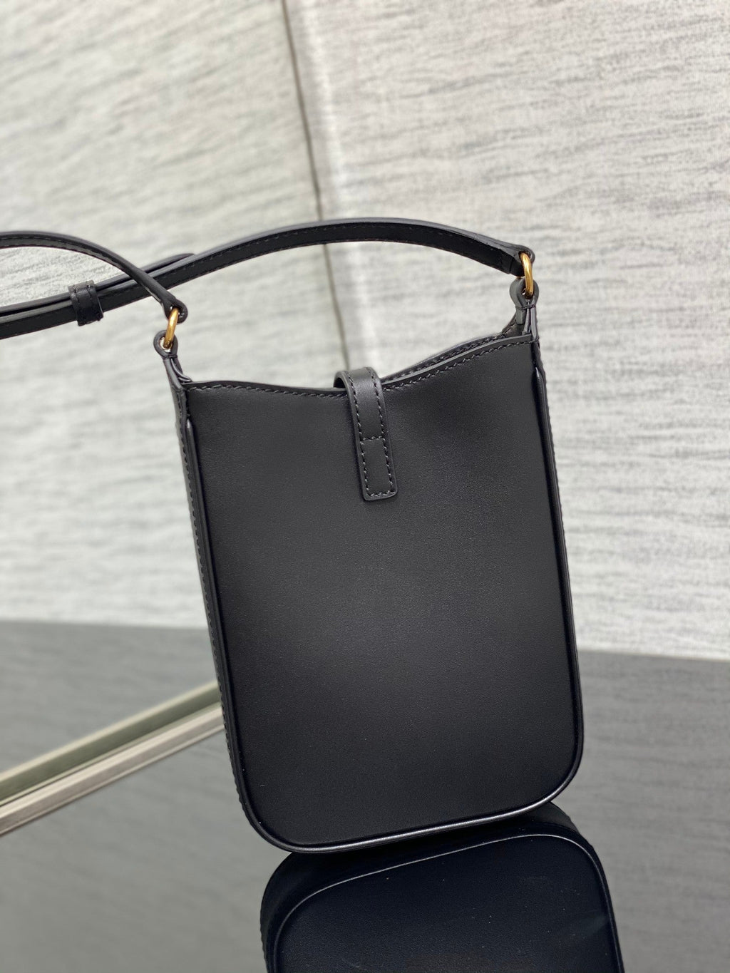 YSL Le 5 A 7 Mini Black Bag - 13x20x4cm