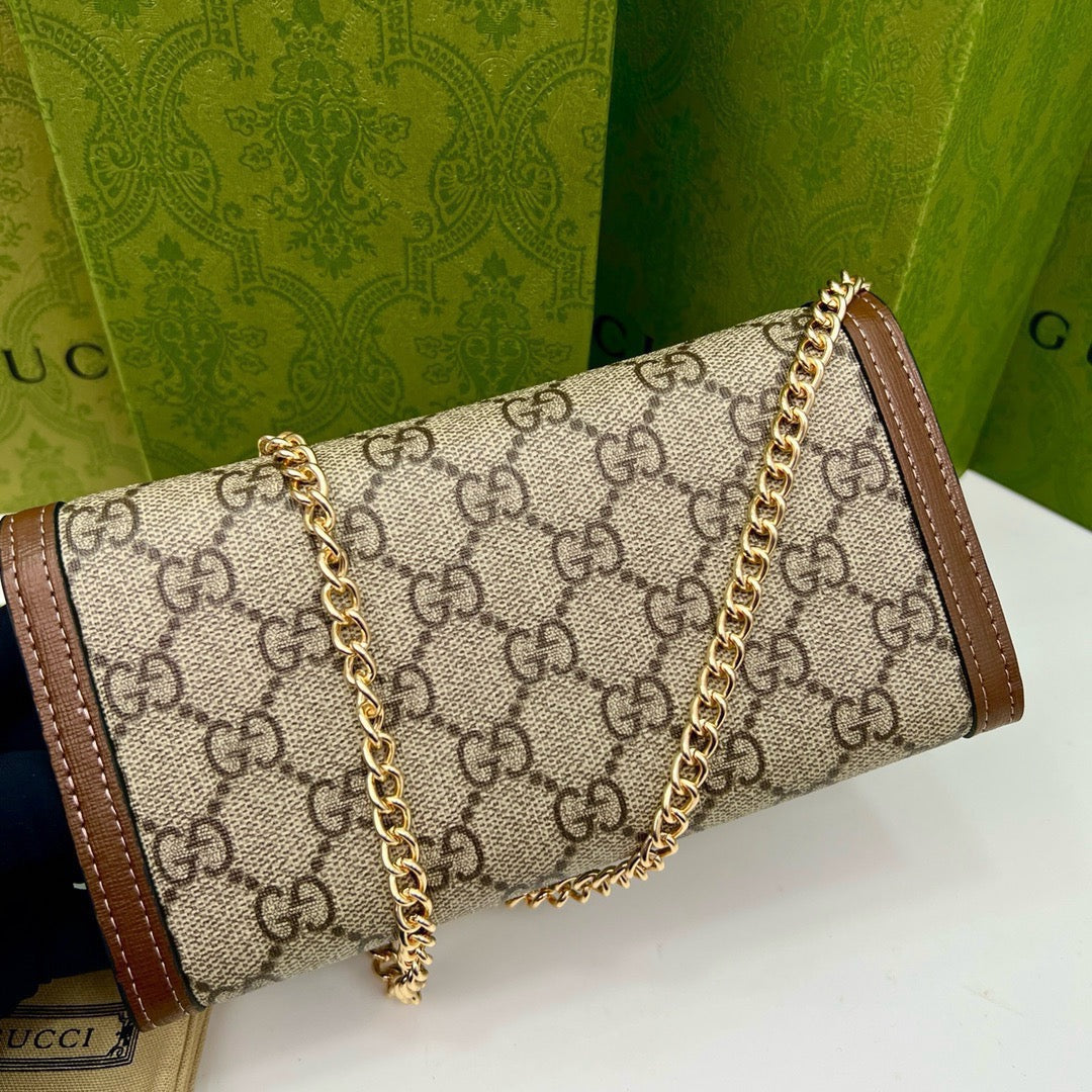 GUCCI Brown Saddle Buckle Handbag 19x10.5x3.5cm